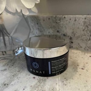 Monat - Replenish Mask